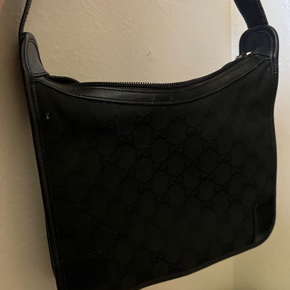 Vintage Black Gucci shoulder bag